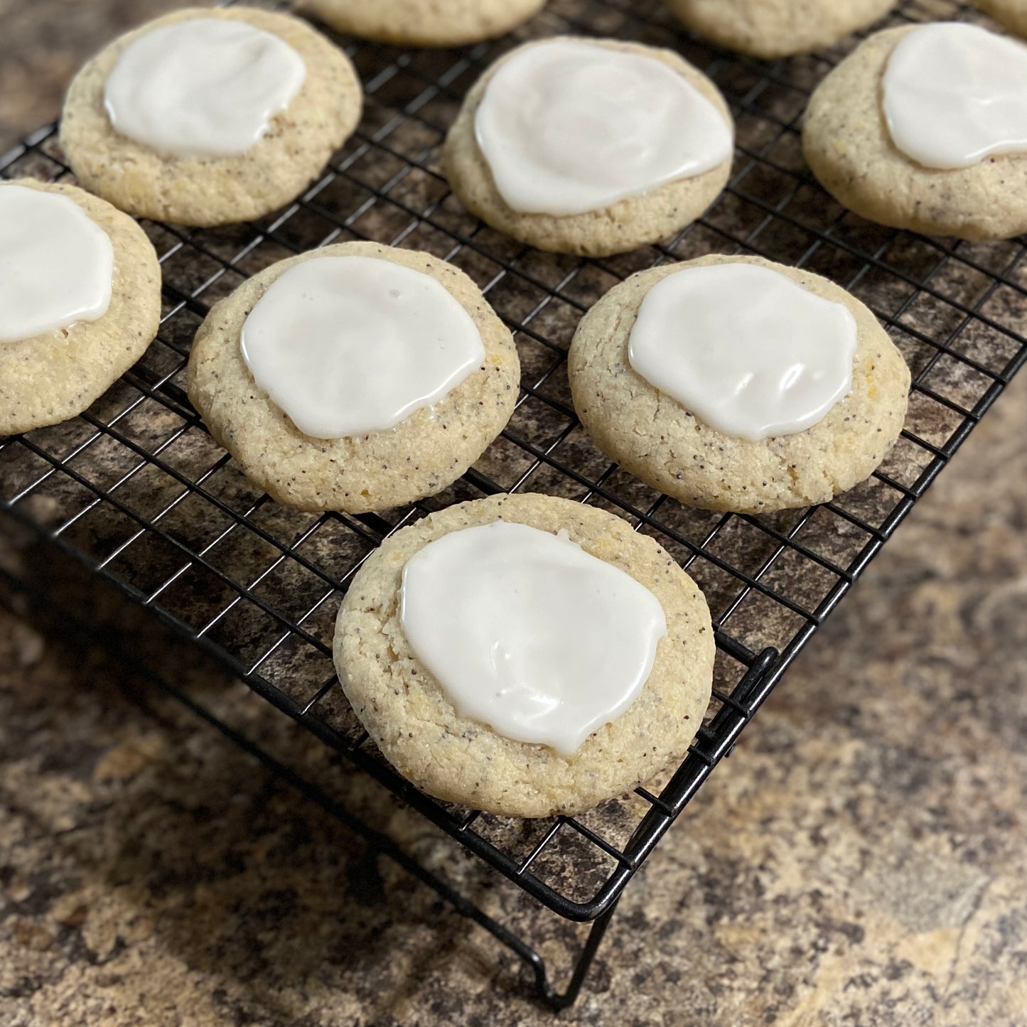 Shake It Up! Variety Cookie Box